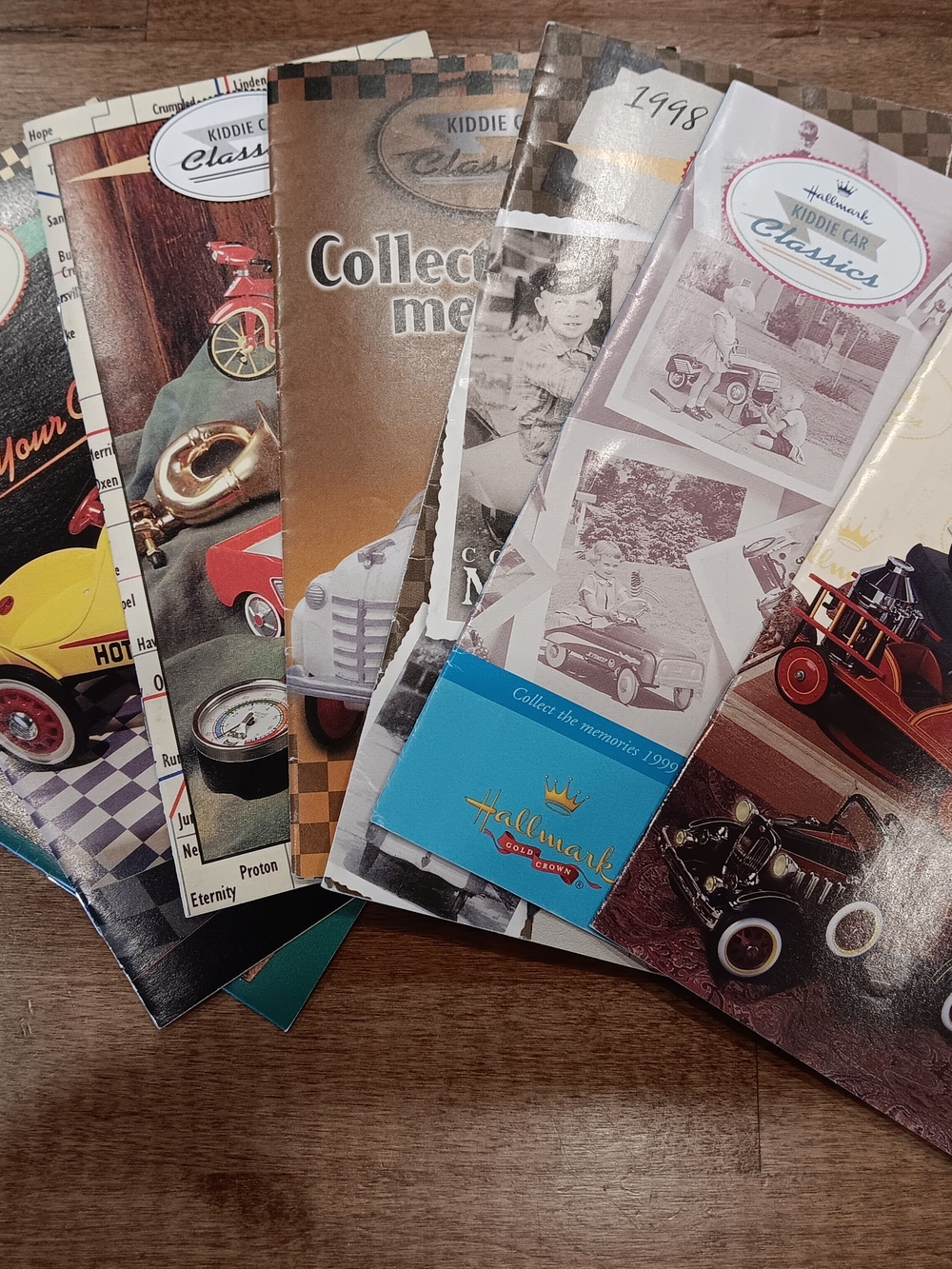 Hallmark Kiddie Car Classics Collectible Booklet Set